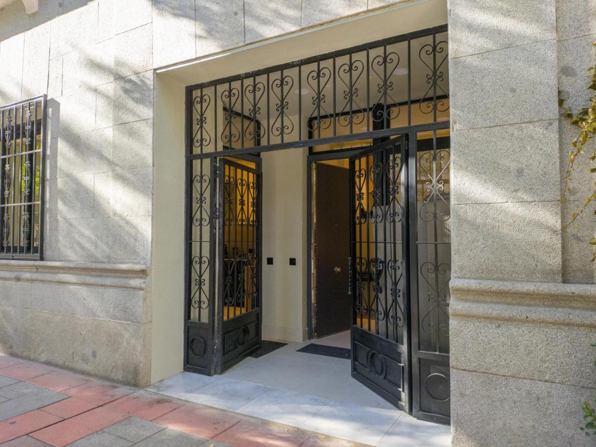 شقة Precioso Apartamento Nuevo En Calle Ferraz مدريد المظهر الخارجي الصورة
